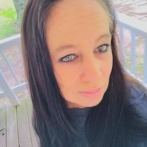 Meet your Posher, Joanie